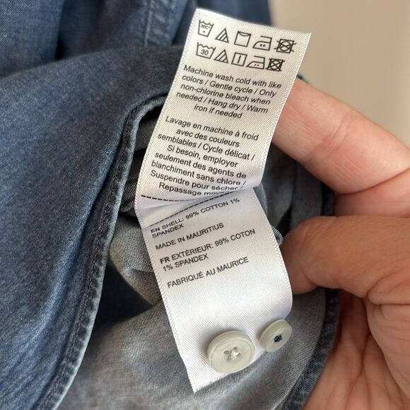 Untuckit Mitchell chambray Men's Indigo Button Down Shirt Classic large GUC - Picture 5 of 7